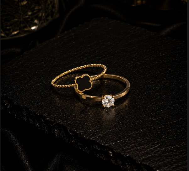 Midnight Clover Stack Ring Set